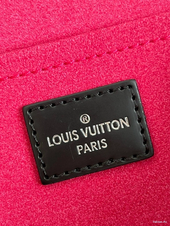 VUITTON CHANELUNY LOUIS MINI 0217